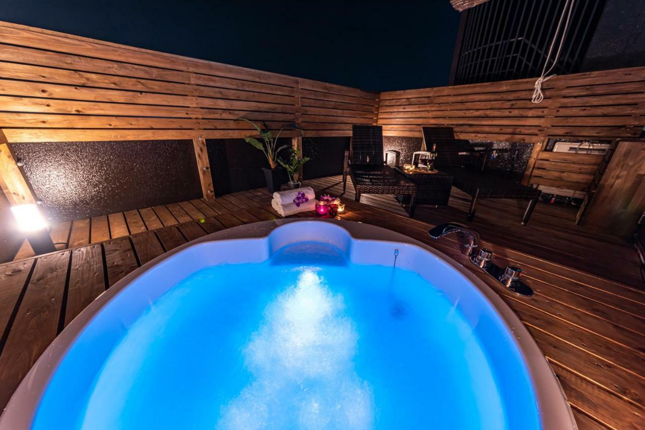 Hotel Aqua Kiss Moriyama (Adults Only) Buitenkant foto